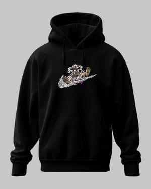Felpa nera anime con ricamo personaggio One Piece Luffy Gear 5 su nuvola, stile streetwear.