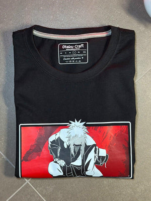 Maglietta nera anime con stampa Jiraiya in stile manga su sfondo rosso, Naruto Shippuden