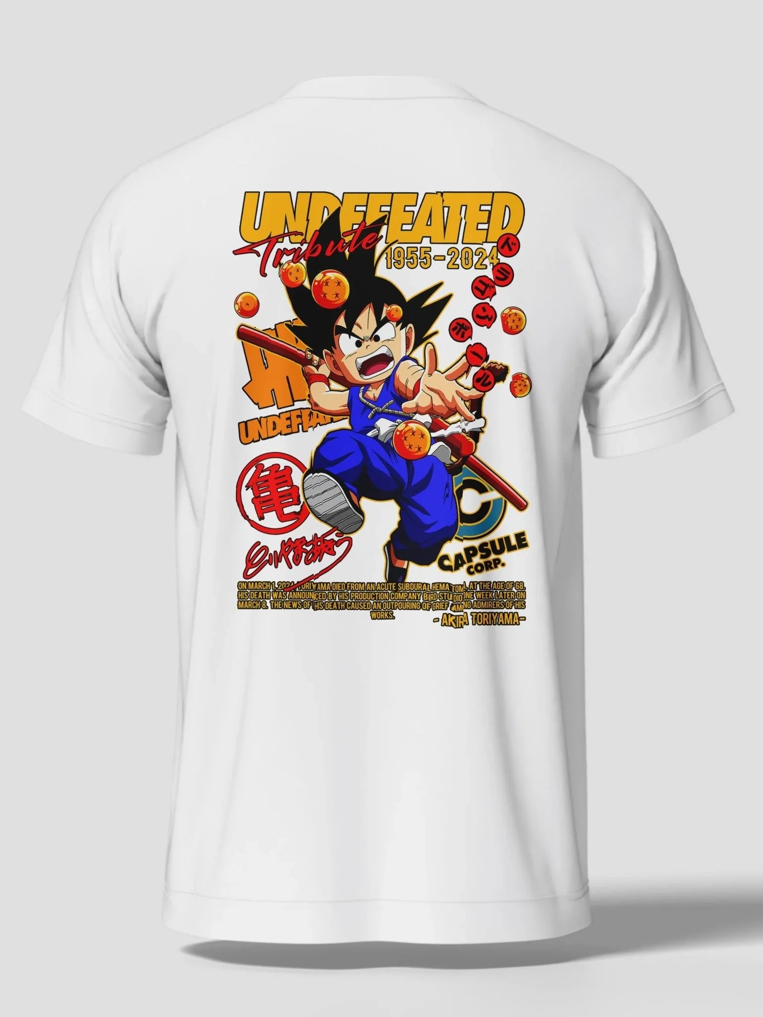 Maglietta bianca con Goku bambino e sfere del drago, stampa tributo anime Dragon Ball.