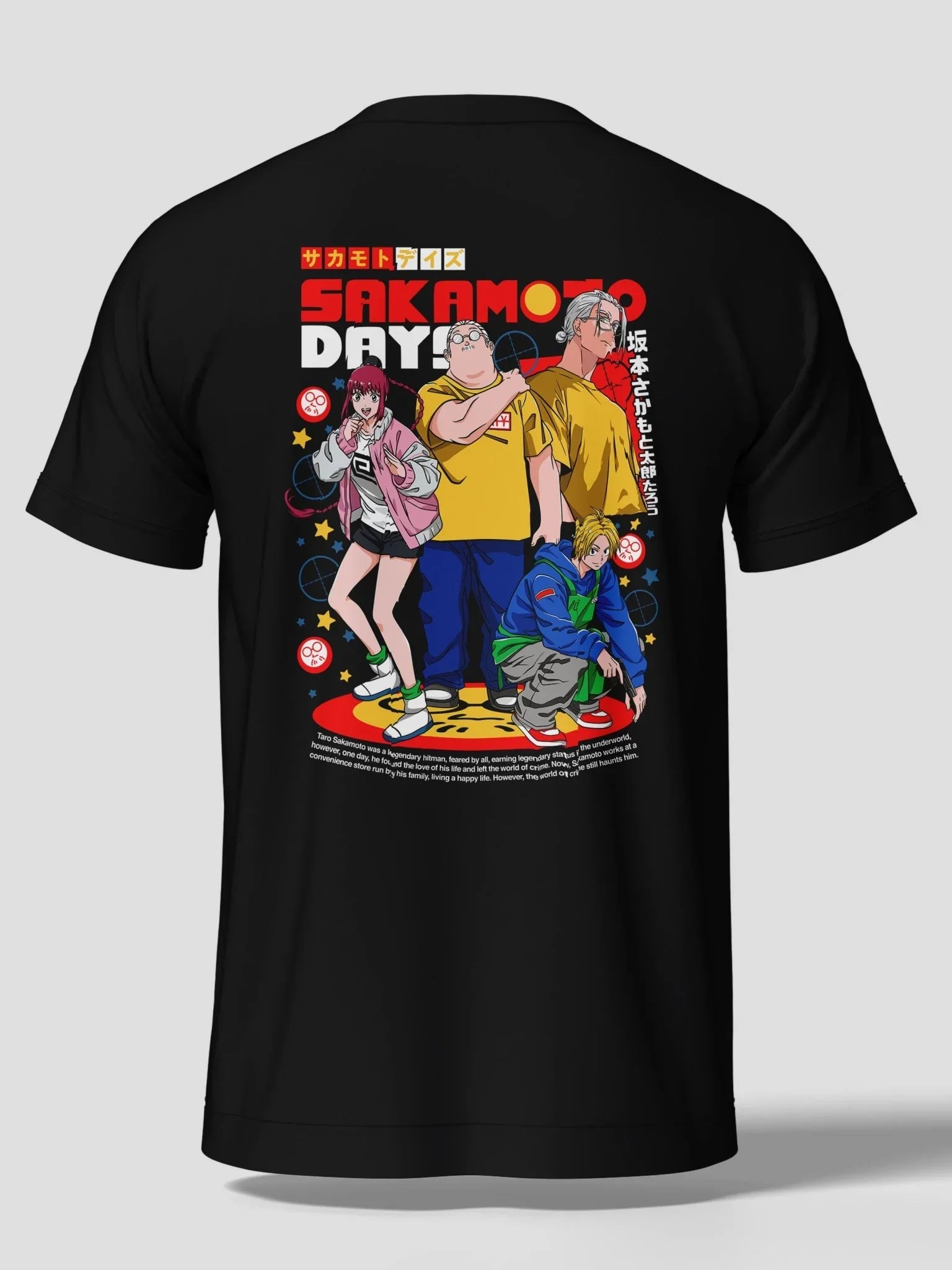 Maglietta nera con stampa grande dei personaggi anime Sakamoto Days sul retro, stile colorato