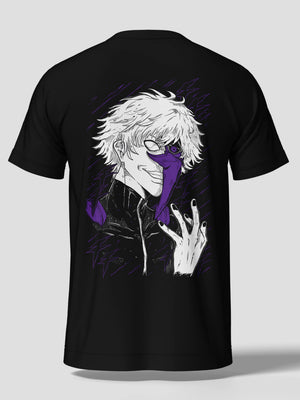T-shirt nera anime con stampa personaggio dai capelli bianchi, occhiali e dettagli viola