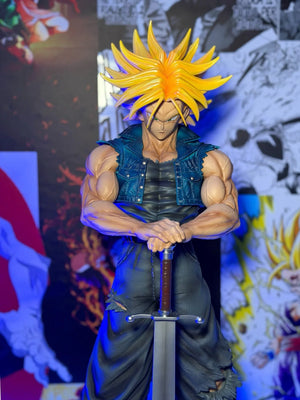 Action figure Trunks Super Saiyan con spada, muscoloso, dettagliata, Dragon Ball Z.