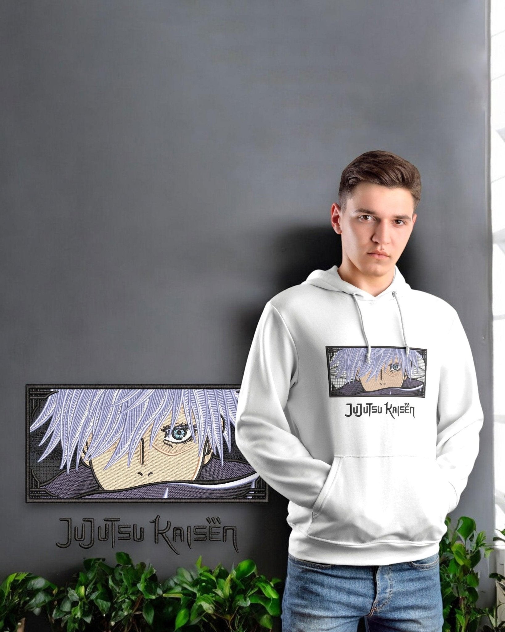 Felpa bianca con ricamo Gojo Satoru di Jujutsu Kaisen, indossata da ragazzo, design anime.
