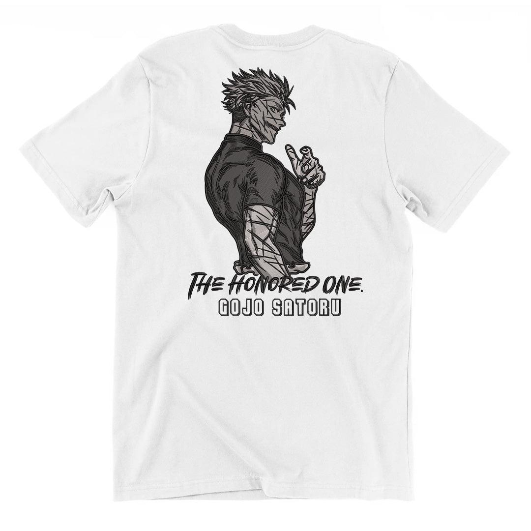 T-shirt bianca con stampa ricamata Gojo Satoru di Jujutsu Kaisen, scritta The Honored One.
