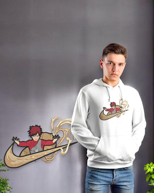 Felpa bianca con ricamo Gaara Naruto sand jutsu, stile anime, indossata da uomo.