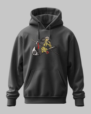 Felpa nera con ricamo di personaggio anime ispirato a One Piece e spada, su sfondo grigio.