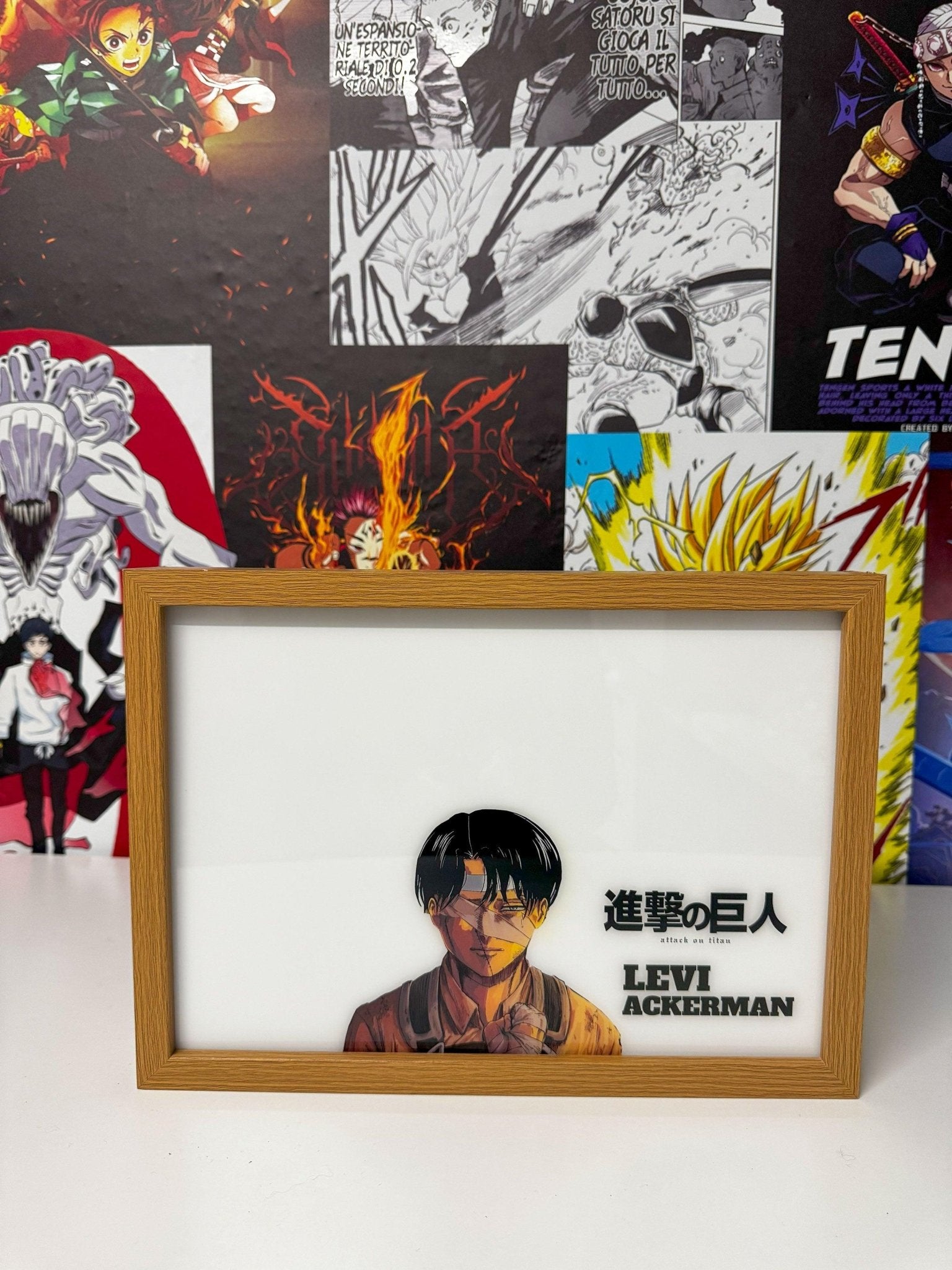 Levi Ackerman LED Light Painting Lamp Artwork - Shingeki no Kyojin - Otaku Craft