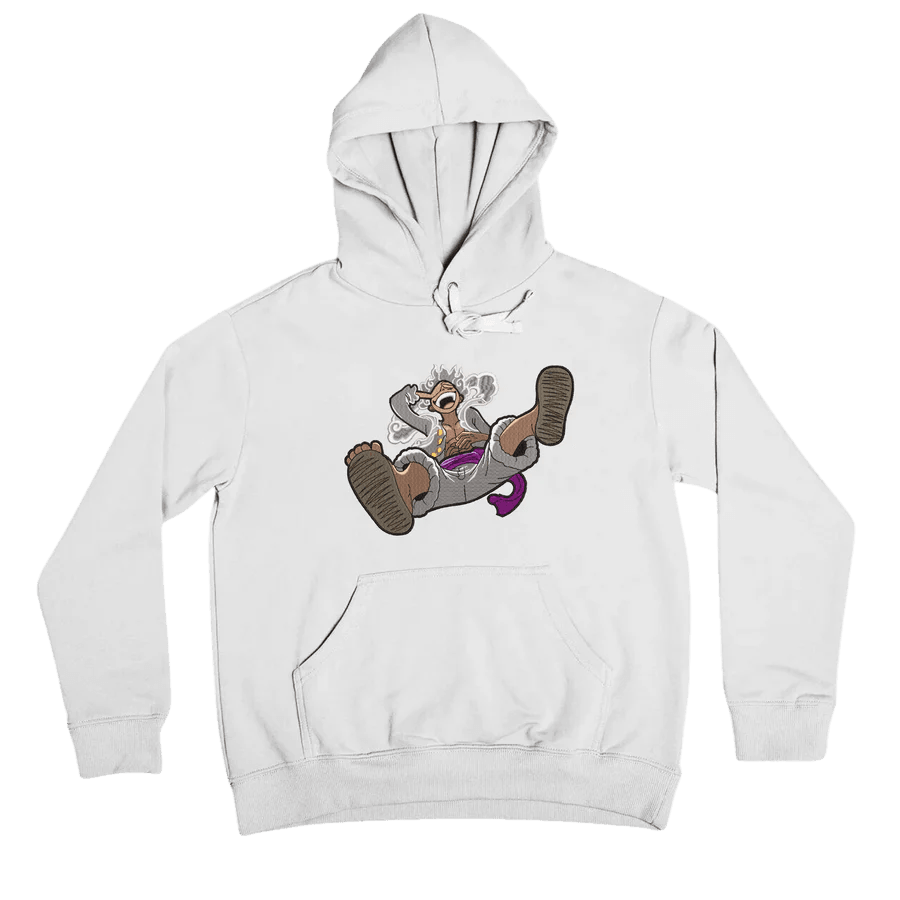 Felpa bianca con ricamo di personaggio anime Luffy Gear 5 One Piece in posa divertente