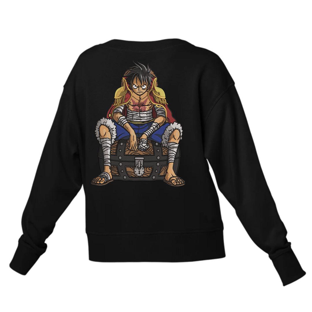 Felpa nera con ricamo di Luffy One Piece seduto su un forziere, abbigliamento anime.