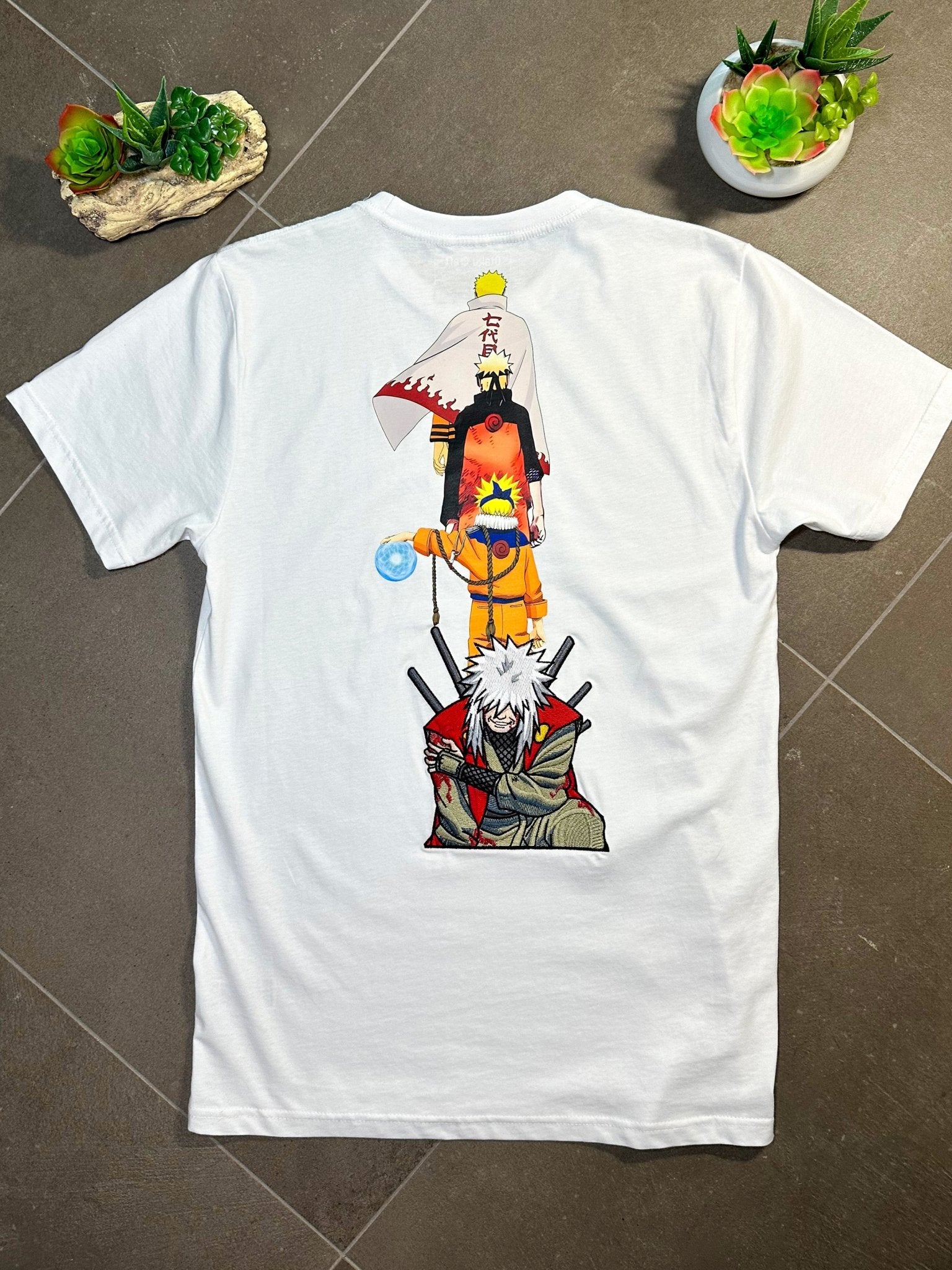 Maglietta Naruto "Eredità del Maestro" – Jiraiya & Hokage - Otaku Craft