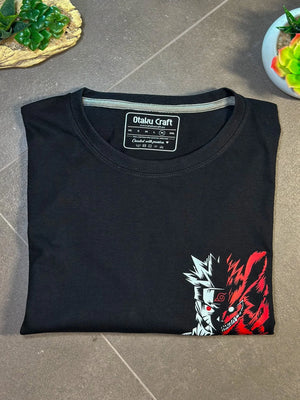 Maglietta nera anime Naruto e Kurama stile limitato, stampa bianca e rossa, piegata su sfondo grigio