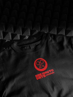 Maglietta Sakamoto Days Premium – T-Shirt Anime Fronte Minimal & Stampa Grande Retro - Otaku Craft