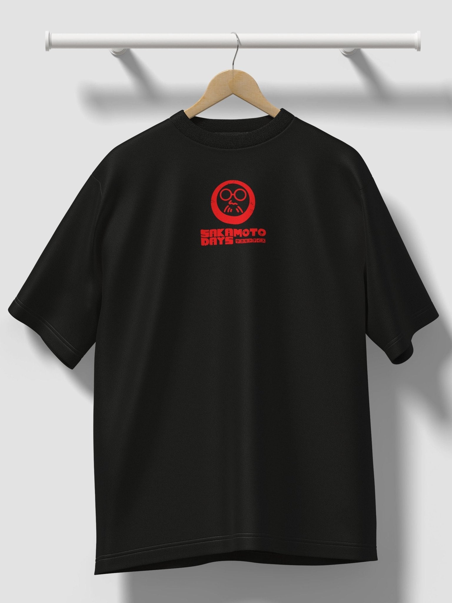 Maglietta Sakamoto Days Premium – T-Shirt Anime Fronte Minimal & Stampa Grande Retro - Otaku Craft