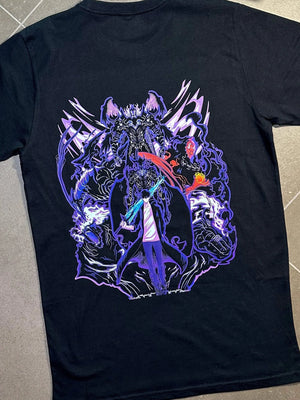 Maglietta nera anime con stampa HD Shadow Monarch stile Solo Leveling, cotone premium.