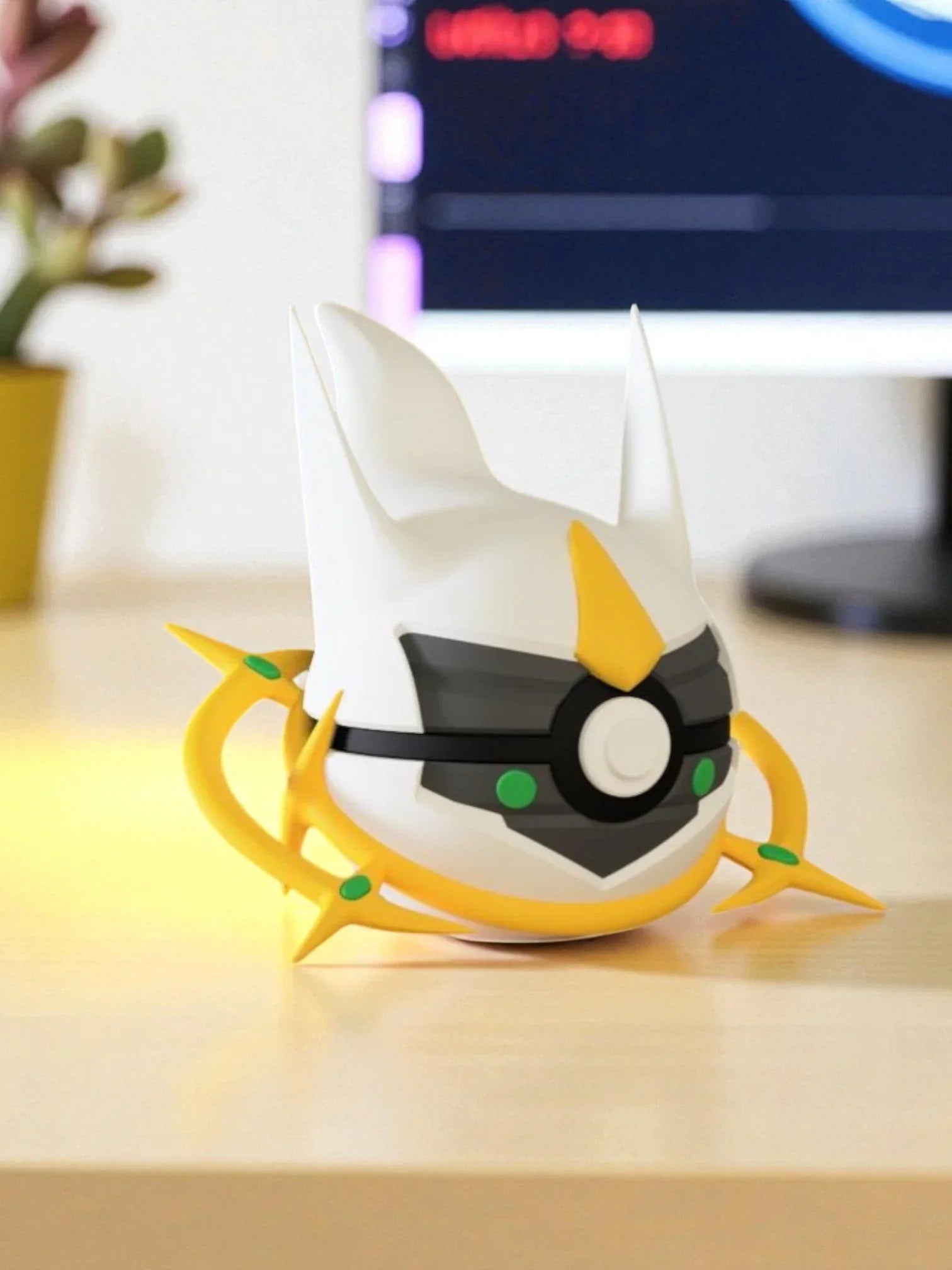 Poké Ball Arceus decorativa con base magnetica, stile anime, su scrivania moderna