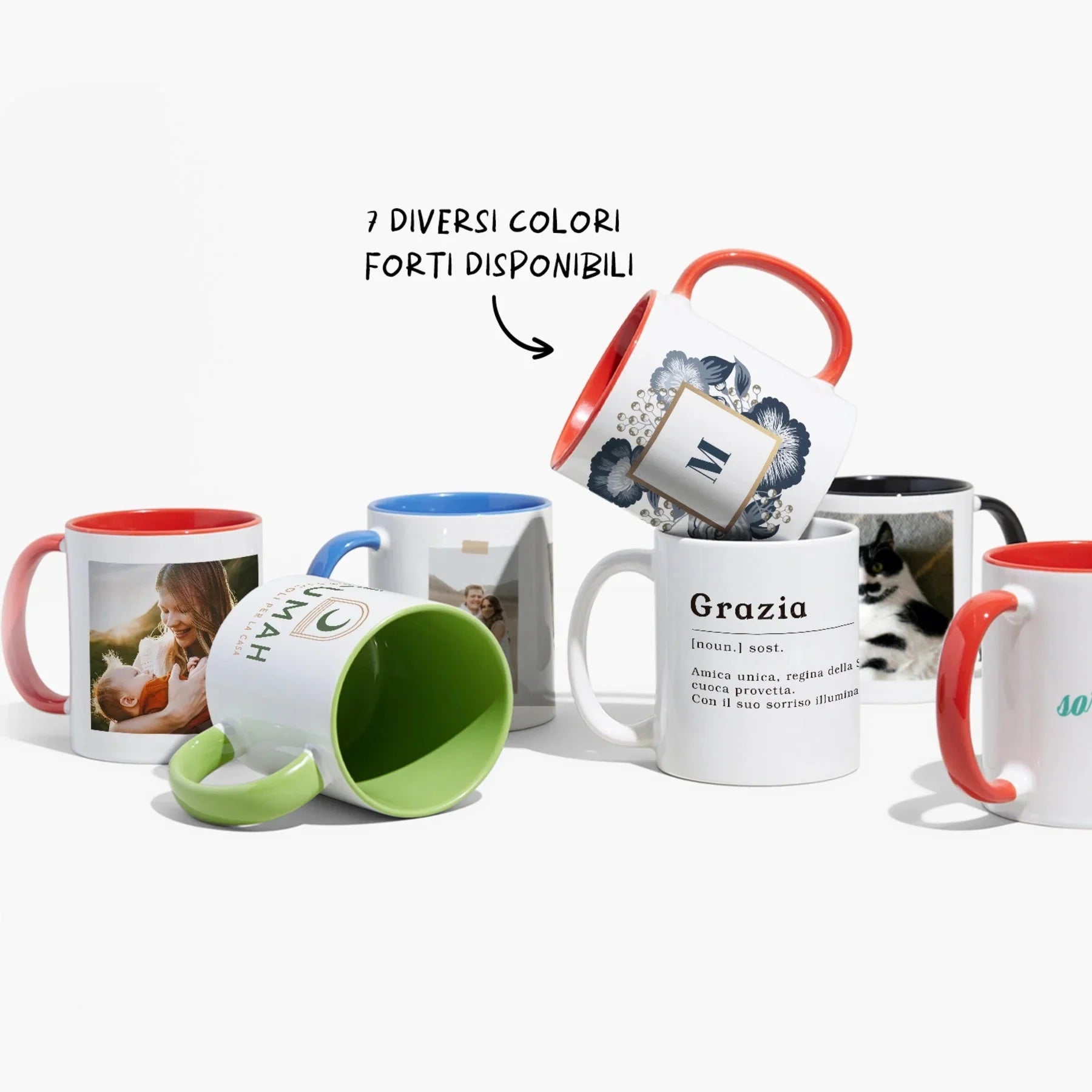 Tazze personalizzate con foto, testo e design, manici colorati, idea regalo originale.