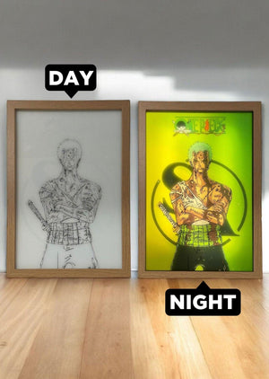 Lampada da parete LED con arte di Zoro Roronoa di One Piece, effetto giorno e notte.